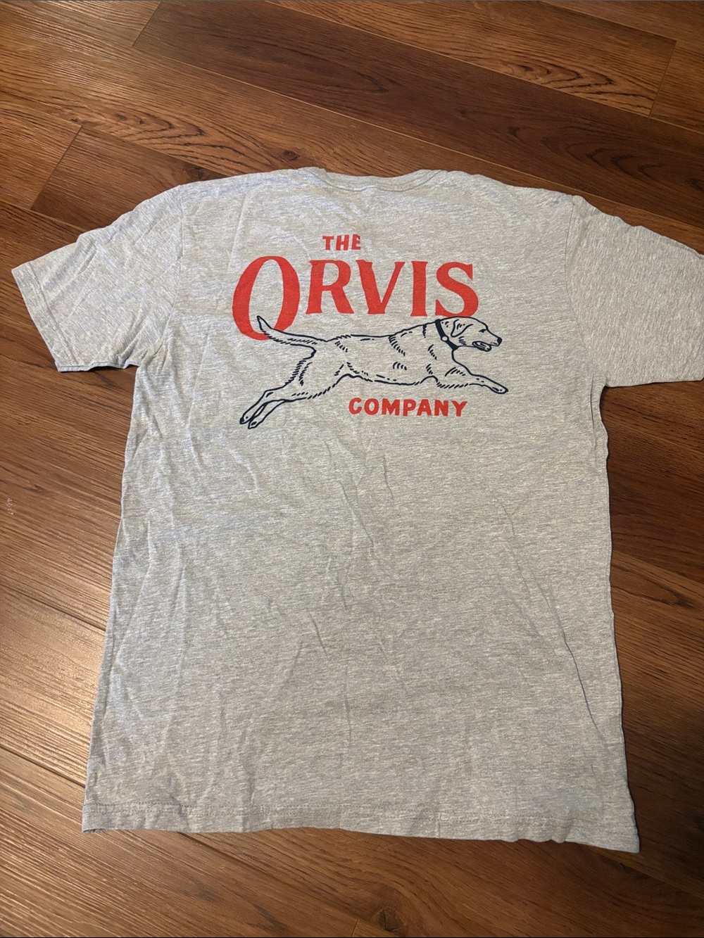 Orvis Light Gray Tee with Red Logo and Dog Graphic